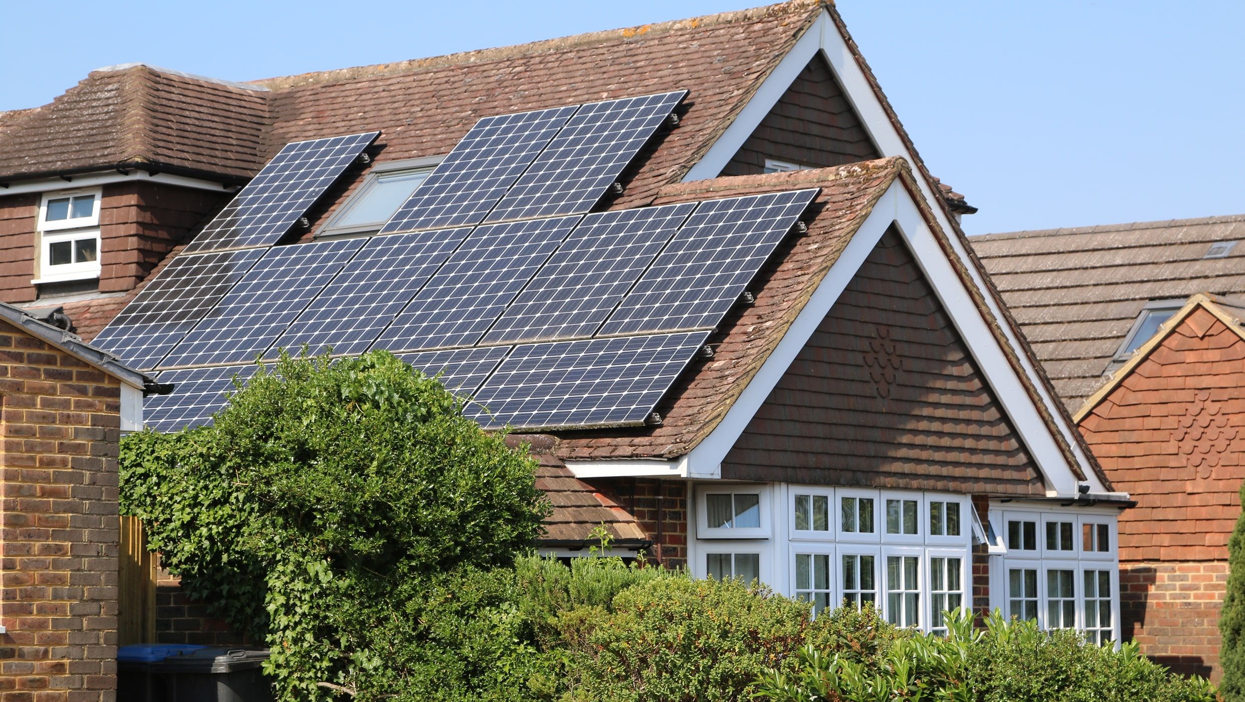 Why Go Solar_ The Brilliant Benefits of Panel Power-min.jpg